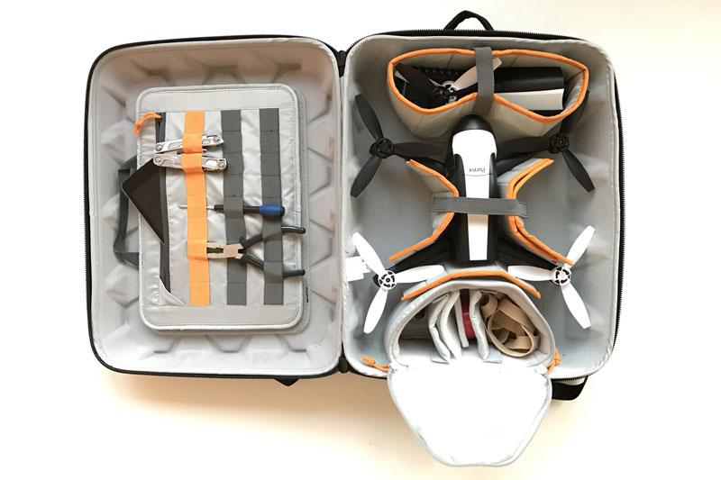 Le sac à dos pour drone Lowepro DroneGuard CS 300, avec le Parrot Bebop 2, 2016, Ph. Moctar KANE.