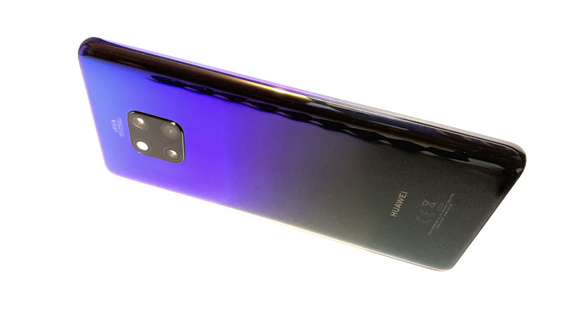 Le smartphone à trois capteurs photo Huawei Mate20 Pro, 10 2018, Ph. Moctar KANE.