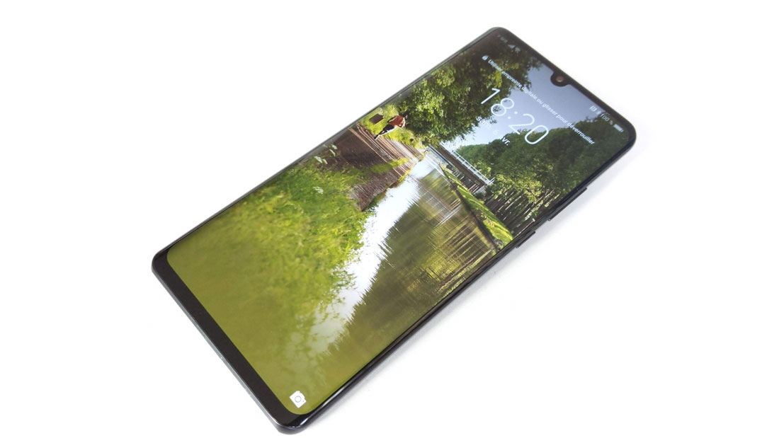 Le smartphone Huawei P30 Pro, 2019, Ph. Moctar KANE.